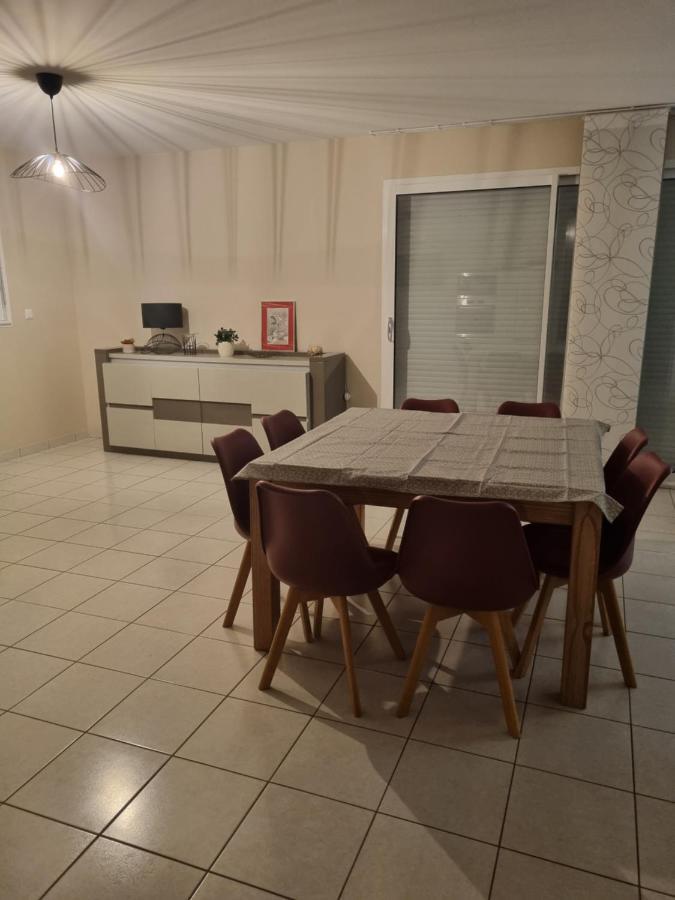 Au Cocon De Lin Villa Le Neubourg Kültér fotó